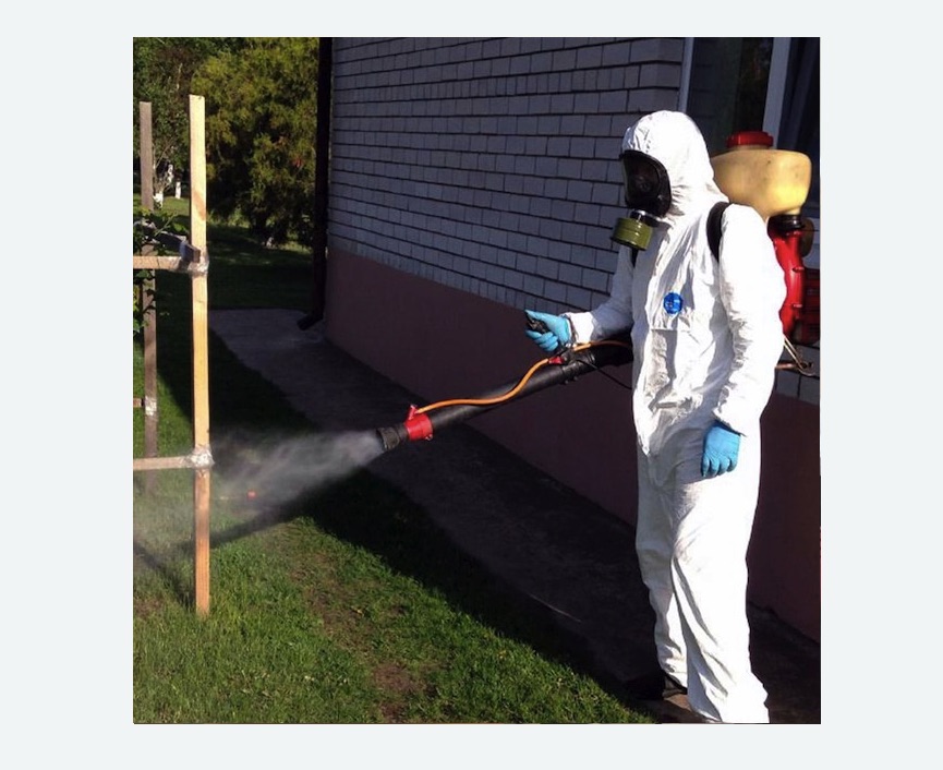 травля клещей на участке в Невьянске